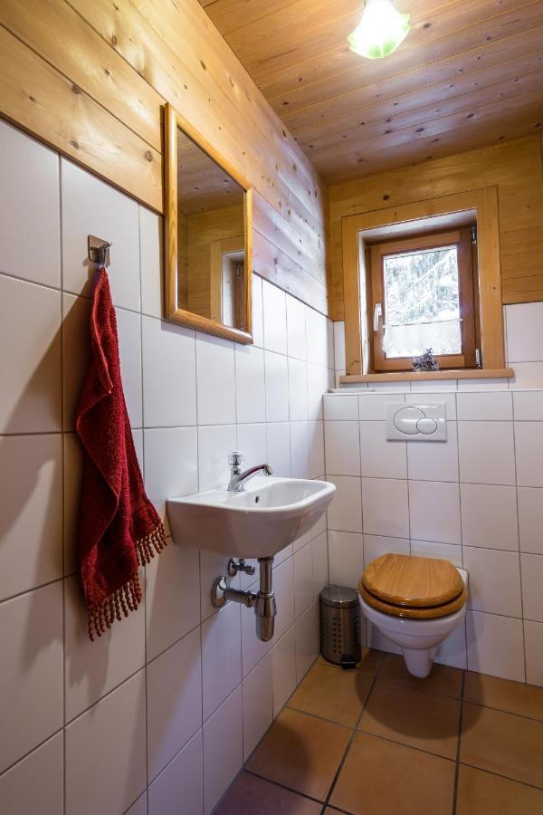 Alpenapart Montafon - Bitschweil Huesle Schruns Buitenkant foto
